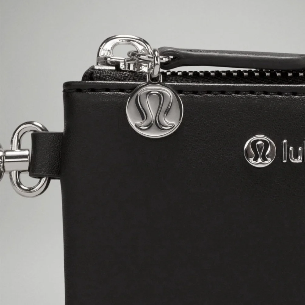 NWT lululemon Black Dual Pouch Wristlet *Cactus “Leather” - Picture 3 of 9